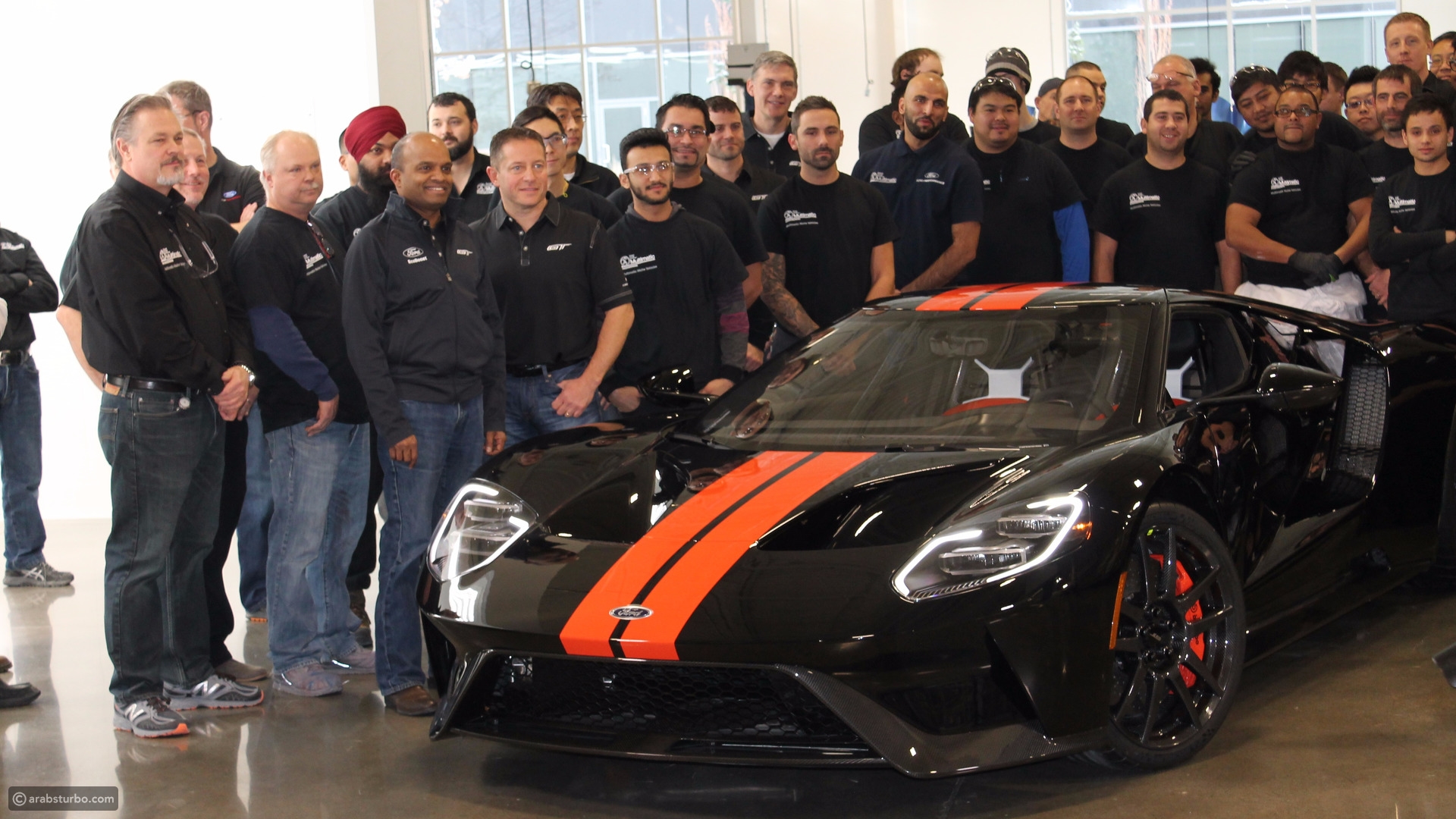 ازدياد الطلب على فورد GT الخارقة بالتزامن مع بدء إنتاجها