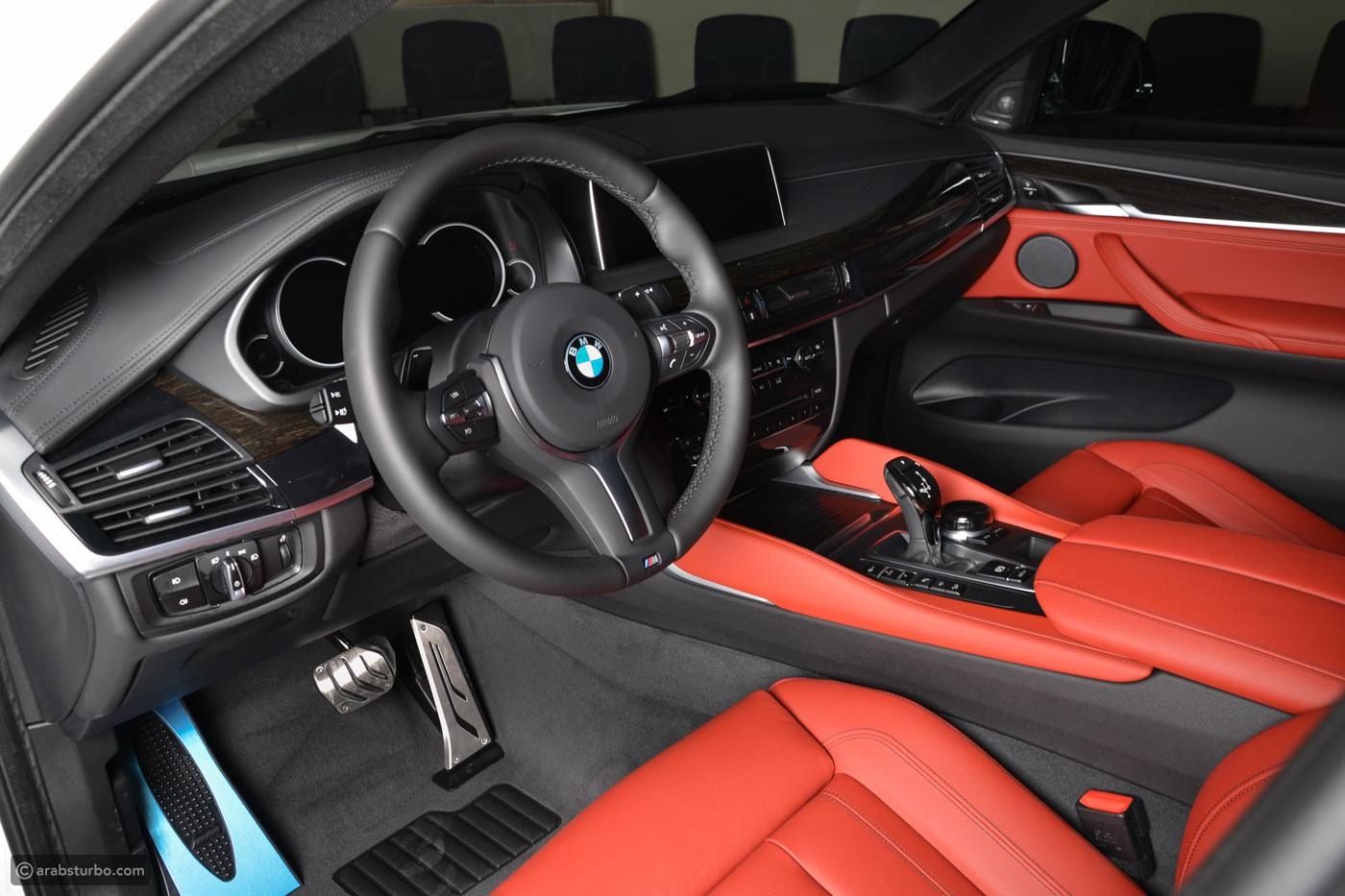Bmw x6m салон. Bmw x4 салон. Bmw x6 салон. Bmw x6 2016 салон. Bmw x6 f16 салон.