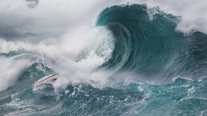 بالصور.. تايلاند تواجه تسونامي بهذه السيارة الصغيرة