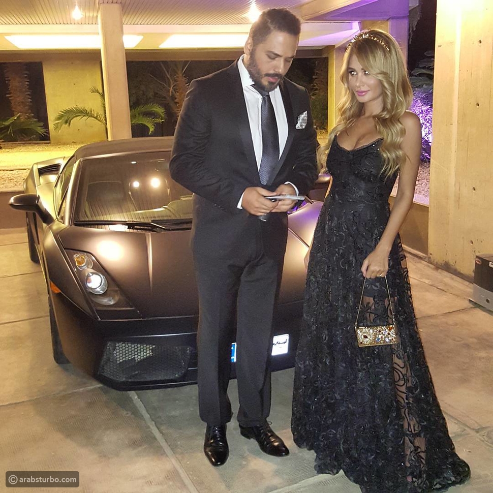 صورة رامي وداليدا عياش يختاران لمبرجيني جالاردو لحضور أحد الأعراس